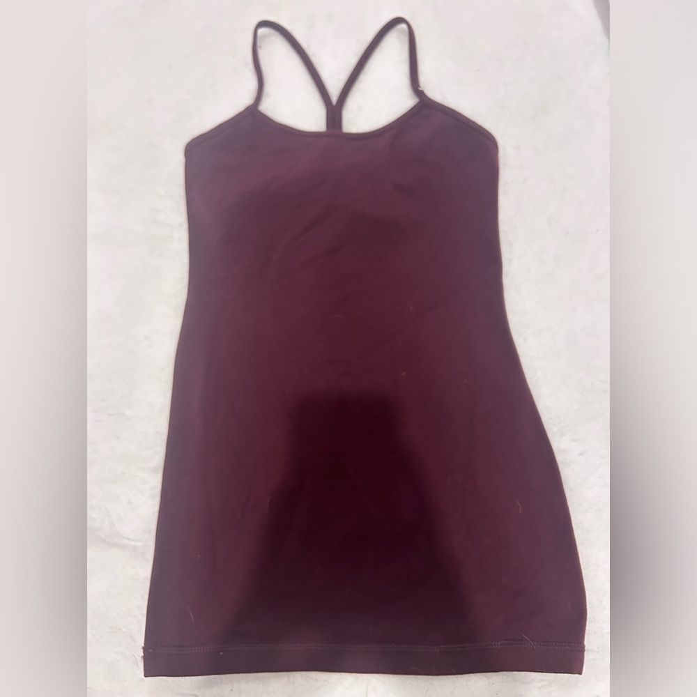 10. ‼️4/$30 Lulu Power Y Tank